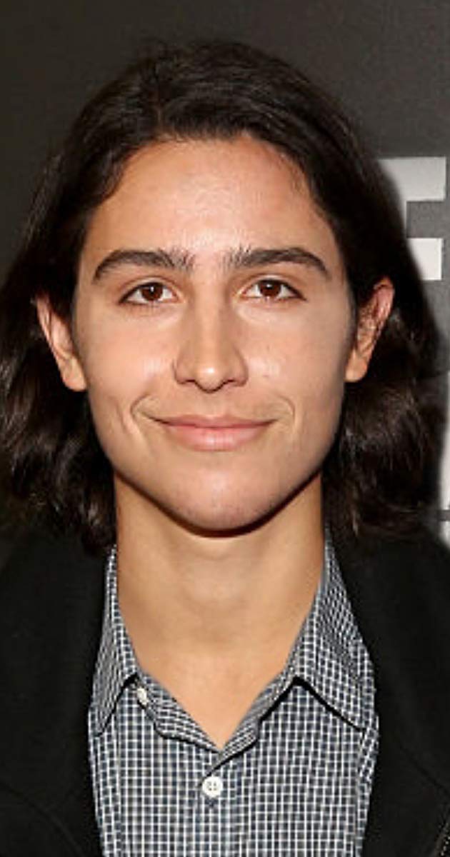 How tall is Lorenzo James Henrie?